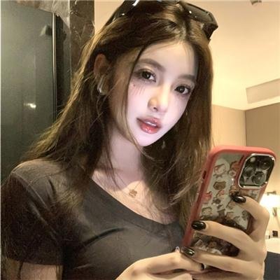 扬琴手